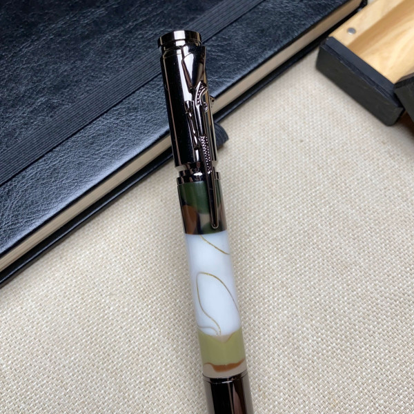 Унікальна кулькова ручка із механізмом затвору NV-084 акрил