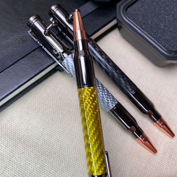 Унікальна кулькова ручка із механізмом затвору NV-084 з карбону (чорна оправа)