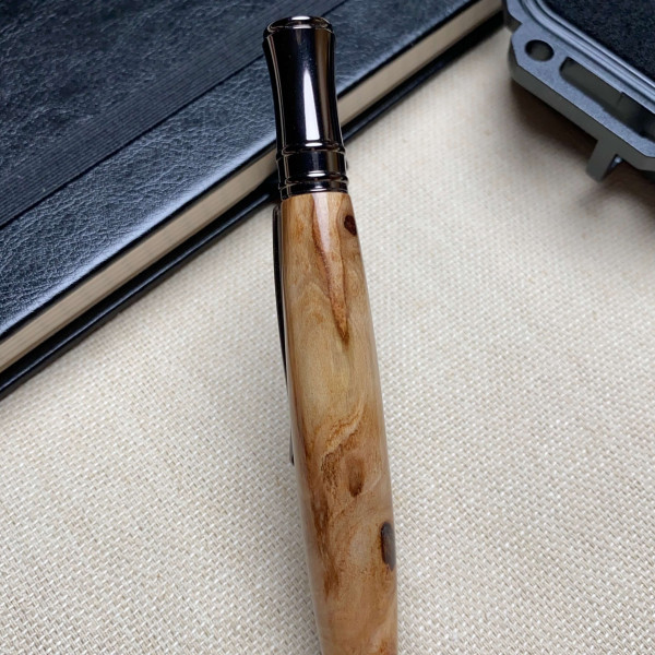 Унікальна кулькова ручка NV-173 виготовлена із кореня тополі