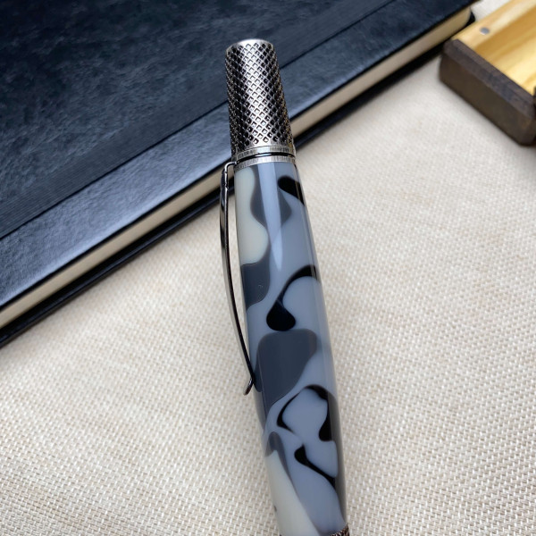 Кулькова ручка ручної роботи NV-306, мілітарі акрил