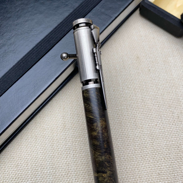 Унікальна кулькова ручка із механізмом затвору NV-084 дерево модифікованого капового клена