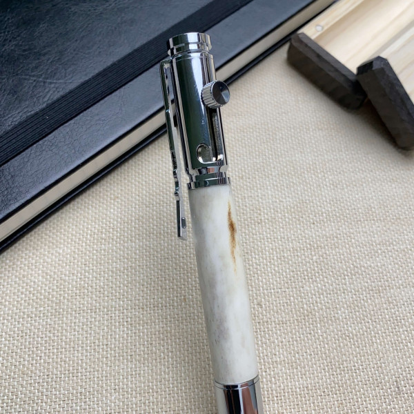 Кулькова ручка NV-085, справжній оленячий ріг