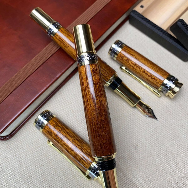 Подарунковий комплект ручок ручної роботи NV-516 тропічне червоне дерева - мербау