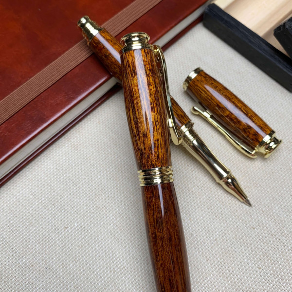 Подарунковий комплект ручок ручної роботи NV-355 тропічне червоне дерева - мербау
