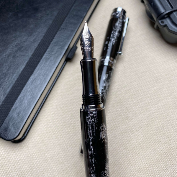 Комплект ручок NV-516, дерево мореного дуба та срібна поталь