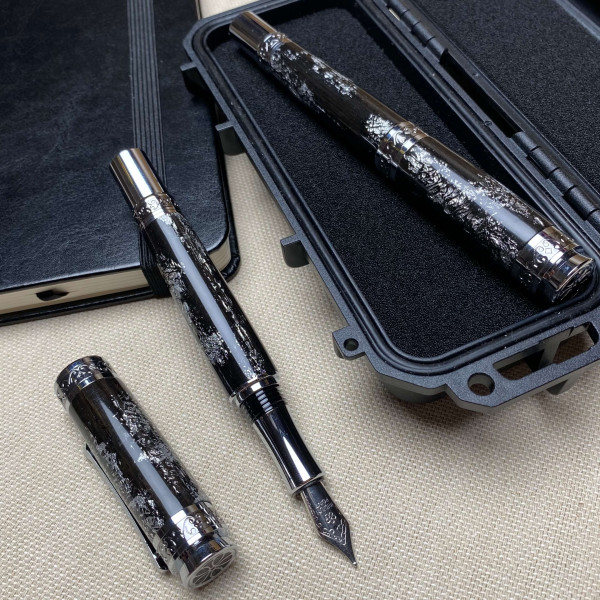 Комплект ручок NV-516, дерево мореного дуба та срібна поталь