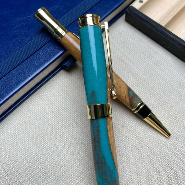 Унікальний комплект ручної роботи: ручка-ролер + кулькова NV-341/173 дерево дуба та епоксидна смола
