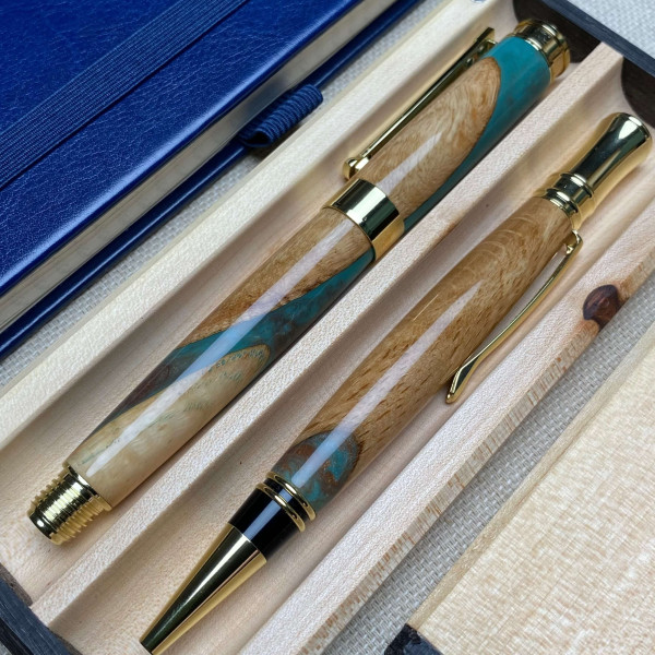 Унікальний комплект ручної роботи: ручка-ролер + кулькова NV-341/173 дерево дуба та епоксидна смола
