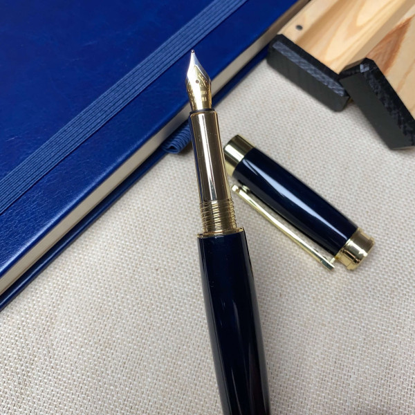 Перова ручка ручної роботи NV-341 модифіковане дерево ясена