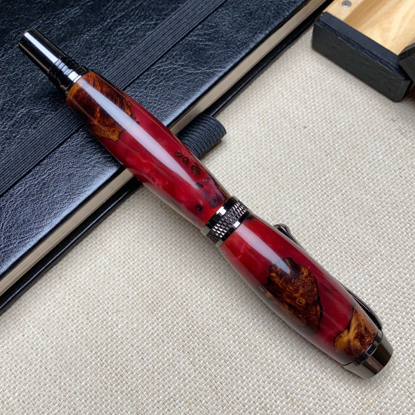 Унікальна перова ручка ручної роботи NV-694 дерево капового клена та епоксидна смола