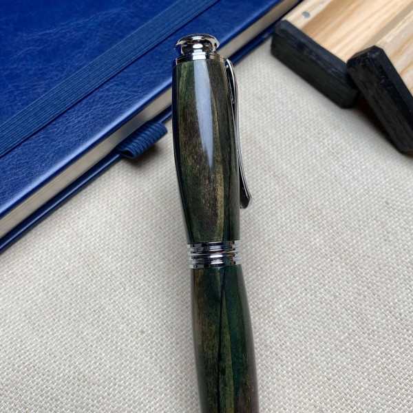 Подарункова перова ручка NV-355 ручної роботи виготовлена із модифікованої деревини сосни