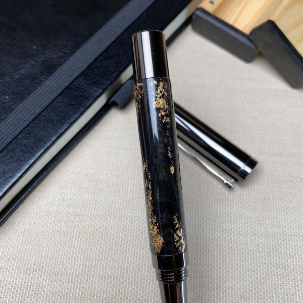 Перова ручка ручної роботи NV-452 дерево мореного дуба та золота поталь