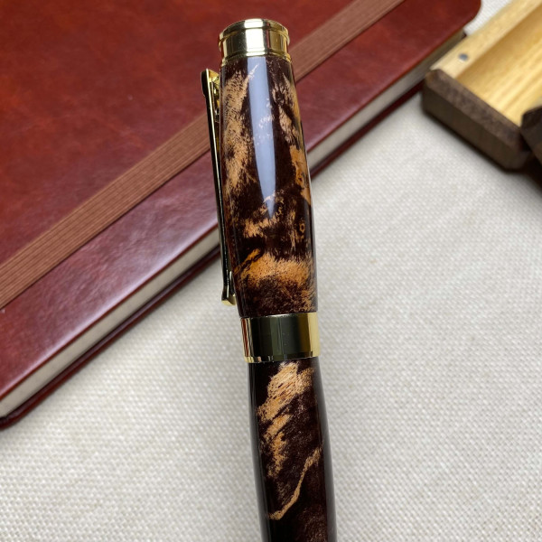 Перова ручка ручної роботи NV-341, модифіковане дерево клена
