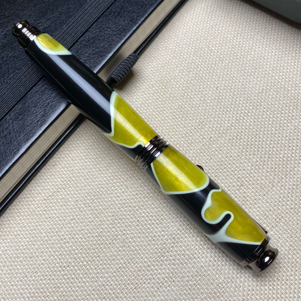 Унікальна перова ручка ручної роботи NV-355 виготовлена із акрилу