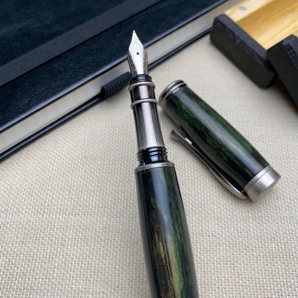 Перова ручка ручної роботи NV-234 модифіковане дерево сосни