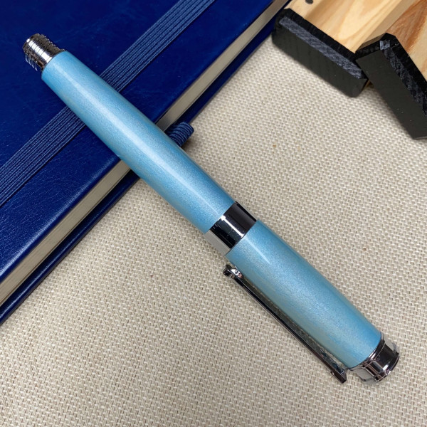 Ручка-ролер ручної роботи NV-341 дерево горіха (модифіковане)