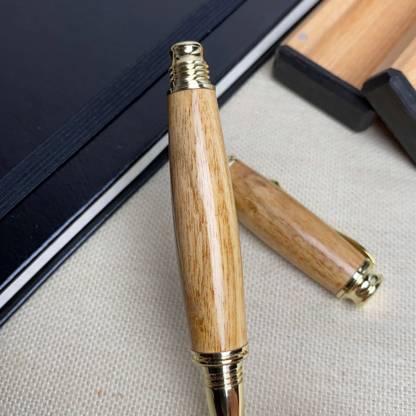 Ручка-ролер ручної роботи NV-355 із деревини горіха
