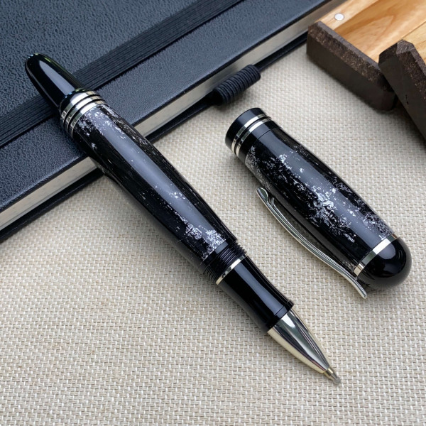 Ручка-ролер ручної роботи NV-071 дерево мореного дуба та срібна поталь