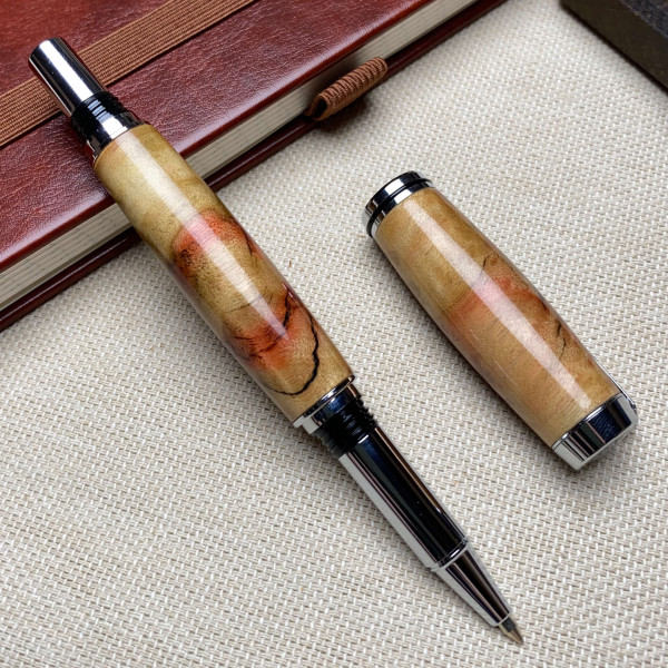 Унікальна ручка-ролер ручної роботи NV-051 дерево клена та епоксидна смола